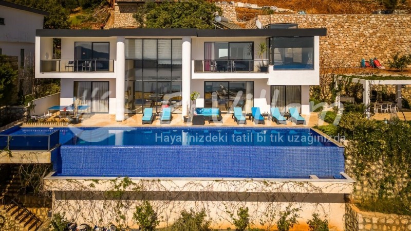 Villa Hyperion-