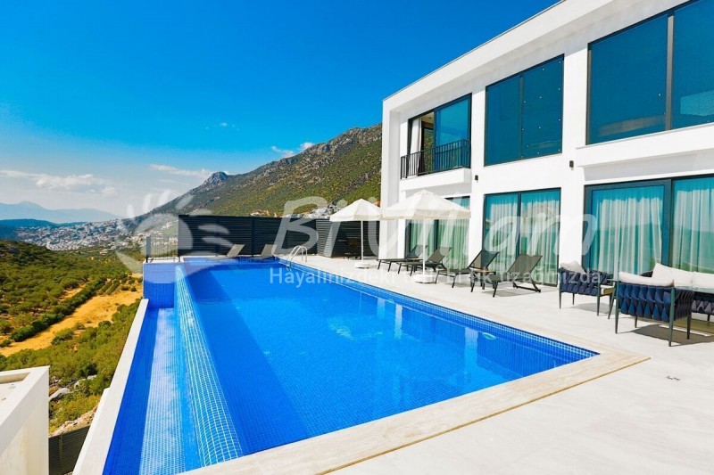 Villa Utopia 1