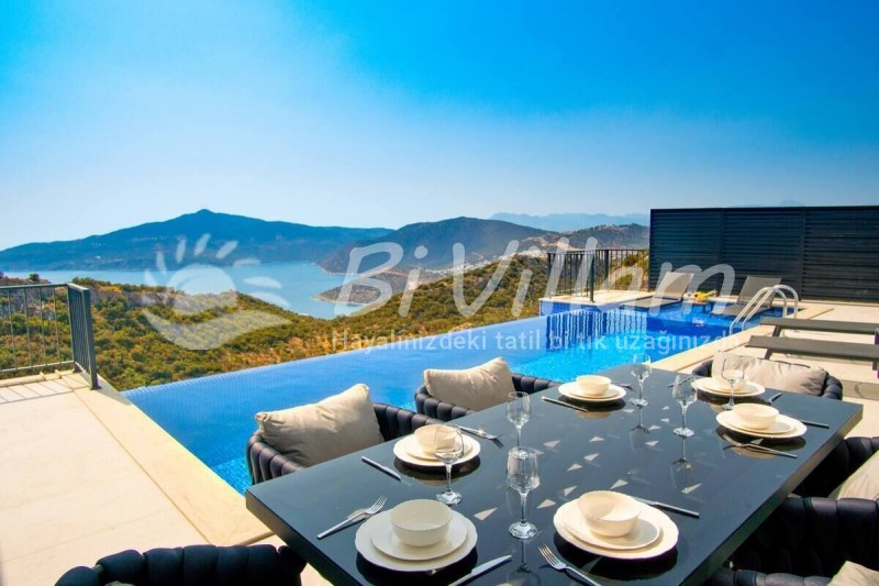 Villa Utopia 2