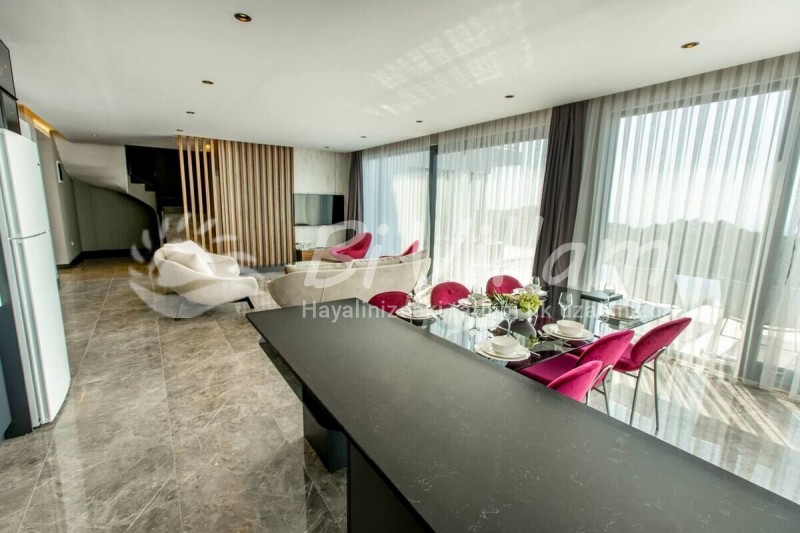 Villa Utopia 2