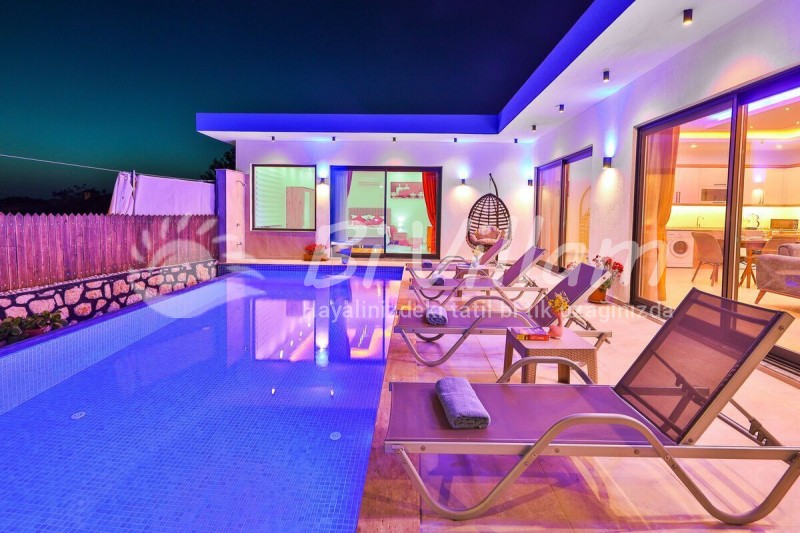 Villa Can Can