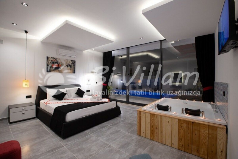 Villa Neon-