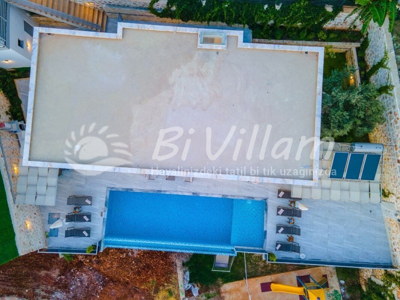 Villa july