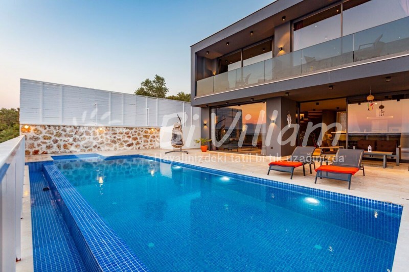 Villa Likya Black-