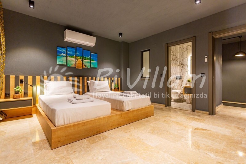 Villa Likya Black-