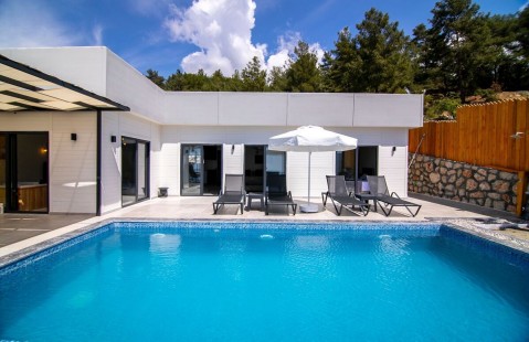 Villa Aşıklı