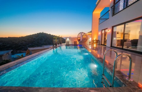 Villa Firoza 2