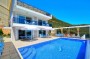 Villa Zirve 4 Yatak Odalı 8 Kişilik Muhafazakar Villa