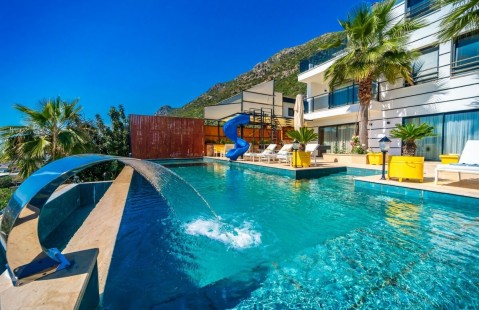 Villa Titanic