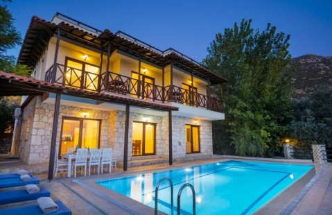 Villa Otantik