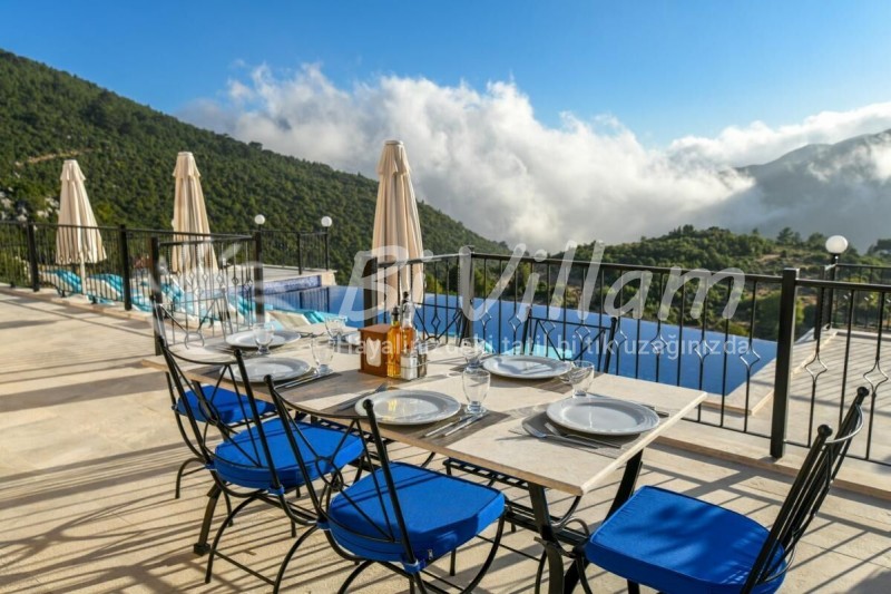 Villa Nazlı