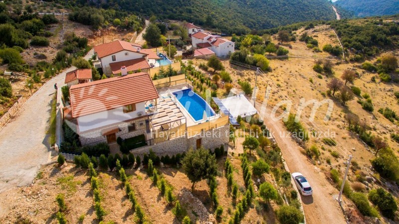 Villa Nazlı