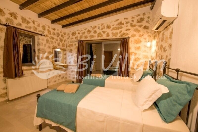 Villa Evmay