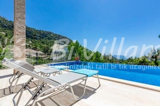 Villa Artemis Gold